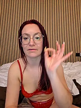 ladoucedu34 Show in webcam