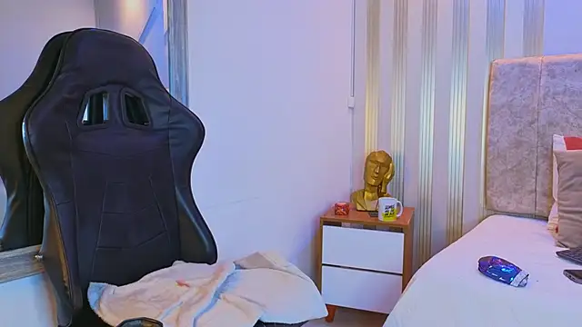 Tayra_Pradit – Live XXX-chat