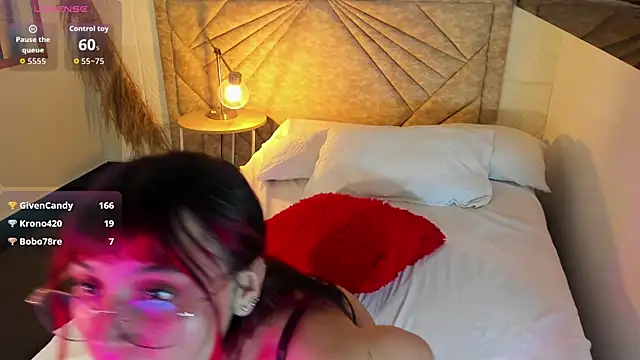 Živý XXX chat Emma_duff