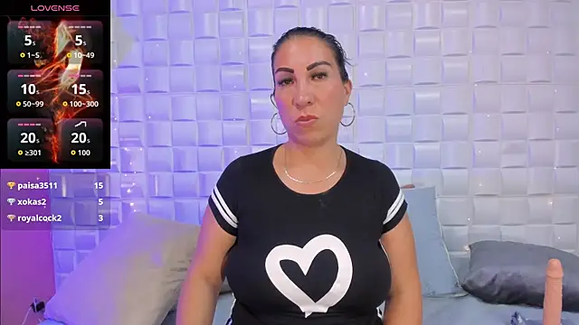 Chat XXX ao vivo de AmberJoyMilf