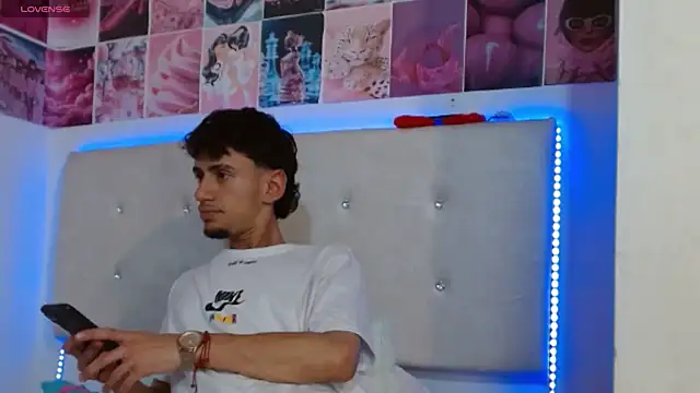 golden_raiden_12 – Naživo XXX chat