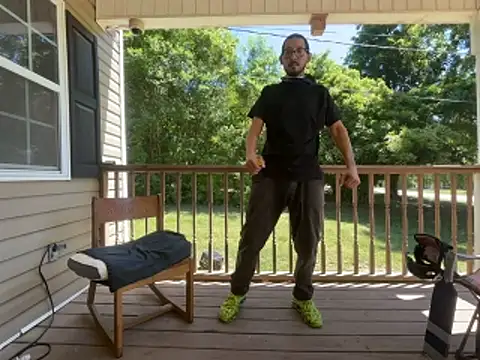 ThrowedWorldWide: διαδικτυακό σόου στην κάμερα