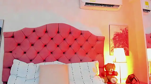 Show Webcam de ThyaraJhons