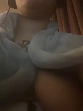 nickytheehawtie: απευθείας συνομιλία ΧΧΧ