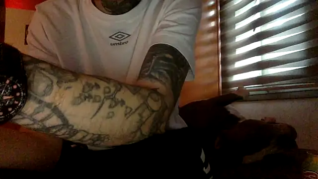 pareja2933n Webbikameraesitys