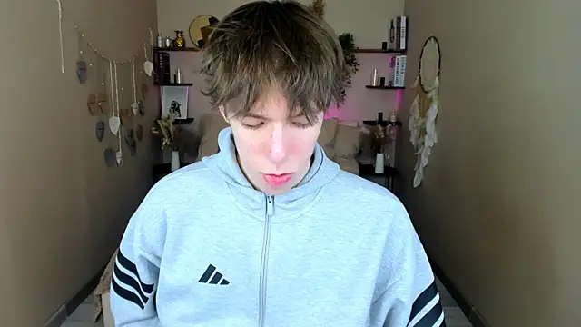 MarkBranston 现场XXX聊天