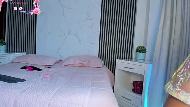 JackAndRosse_'s Live XXX Chat