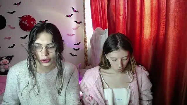 Briar_y_Blair: вебкам-шоу