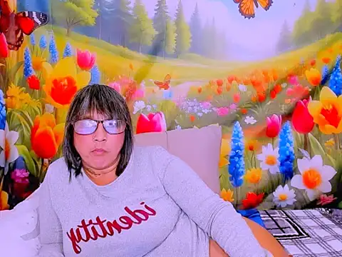 indianroxy live XXX chat