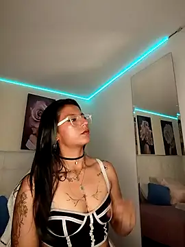 SamathaMay: онлайн-секс-чат