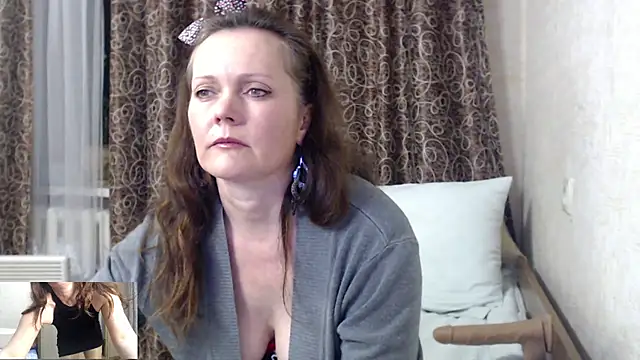 SheLion – Naživo XXX chat