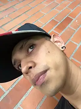 Chat XXX en directo de HarryGaze