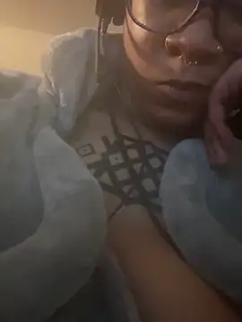 Онлайн чат XXX nickytheehawtie