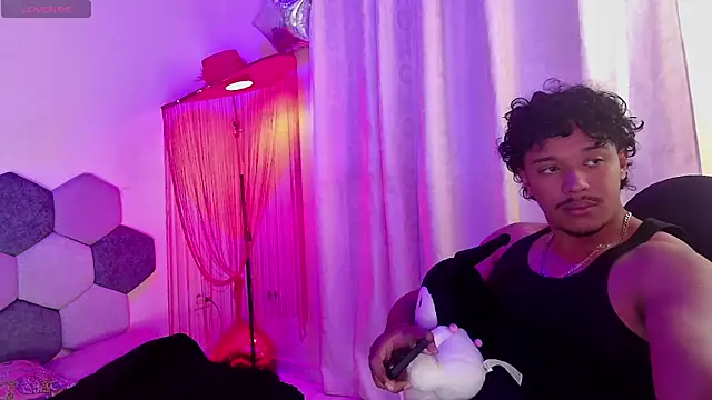 Horny_tgn's Live XXX Chat