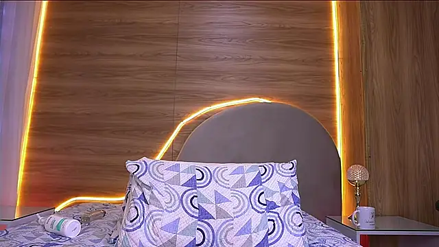 دردشة alexaa_walker الجنسية المباشرة