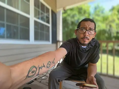 ThrowedWorldWide Obrolan Langsung XXX