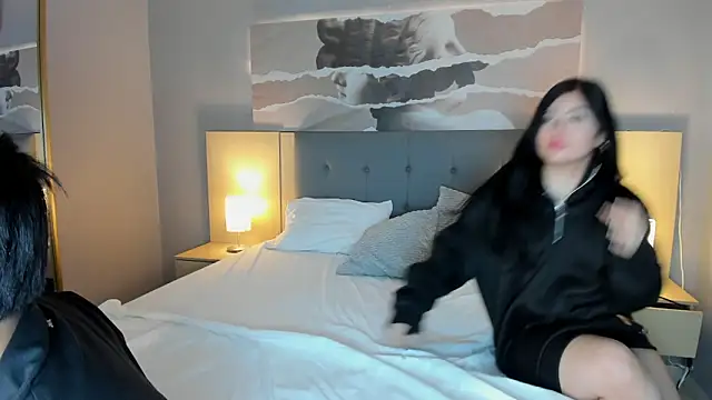 CleoandJames Chat XXX live