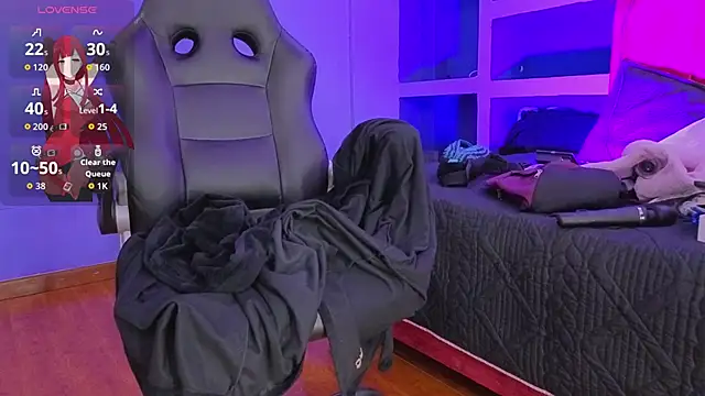 Živý XXX chat _sharlotte777