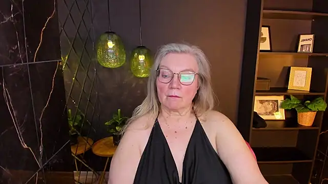 NataliMellow Chat XXX live