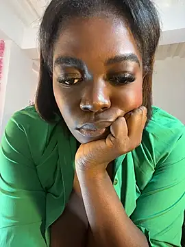 karinacortes Chat XXX live