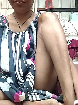 Chatroom XXX en direct de Sweet-runi