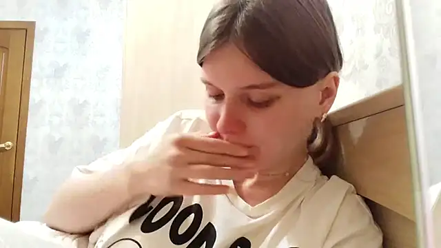 دردشة HomingClone الجنسية المباشرة