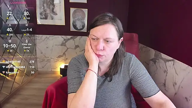 KellyPerfection élő XXX-chatje