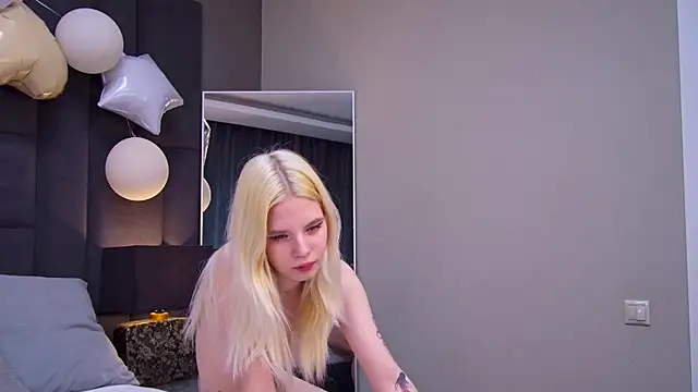 Ester_Still Live XXX-chat