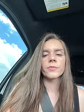 MaggyMayI: онлайн-секс-чат