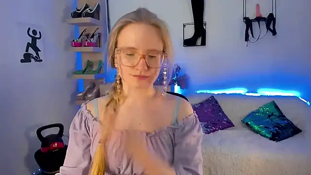 NancyHottie live XXX chat