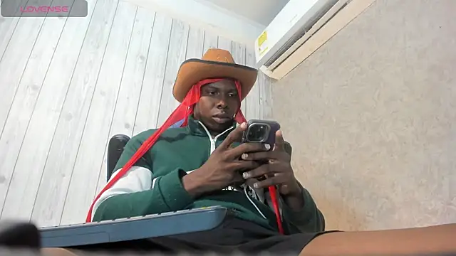 mike_alyのライブXXXチャット