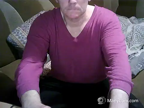 Mr__XX: διαδικτυακό σόου στην κάμερα