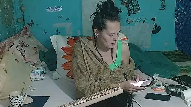 brighteyes77 live XXX chat