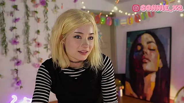 Show de Sonnie_mami na webcam