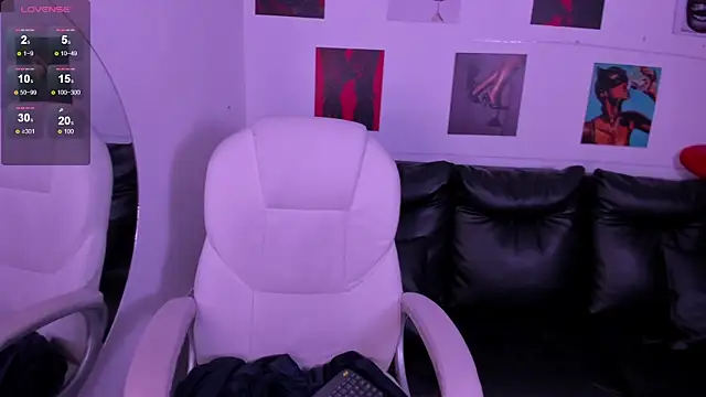 Chatroom XXX en direct de koraline_333