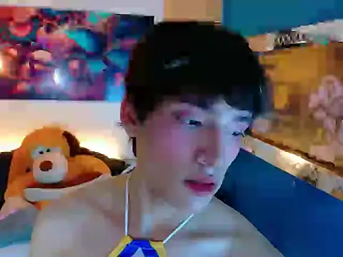 AlecciaNovaのウェブカメラショー