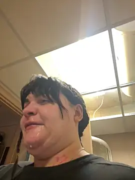 HeyBABYGIRLのライブXXXチャット