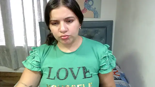 sarah_aguilar – Live XXX-chat