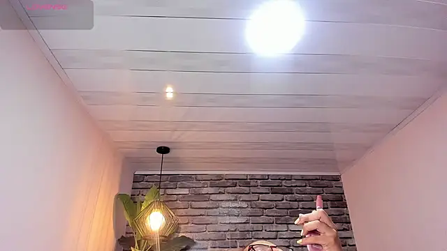 isabella_star_'s Live XXX Chat