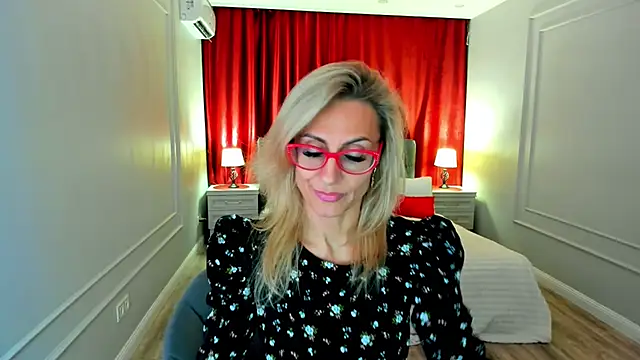 MuseOfStagen Live XXX chat