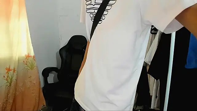 Leal_777's Webcam Show