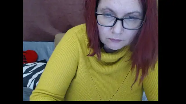 PlayfullMature Live XXX-chat