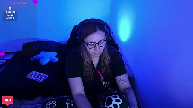 دردشة bonnie_moon_ الجنسية المباشرة