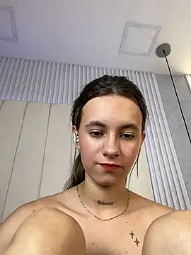 JuliaColemann's Live XXX Chat