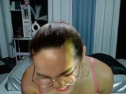 Kylie_mortel Show Webcam