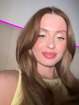 Sweet__Milly Adlı Modelin Canlı XXX Sohbeti