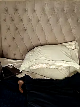 Nattybae009 Live XXX-Chat