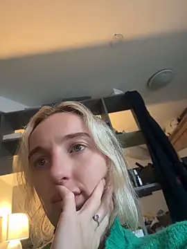 BlondeBombshellAmelia – Live XXX-chat