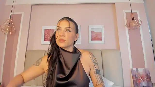 Annie_rhoades' Live XXX Chat