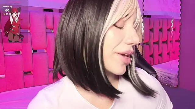 ZharaLux – Live XXX-chat